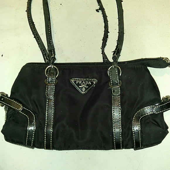 Prada Handbag - Picture 4 of 7